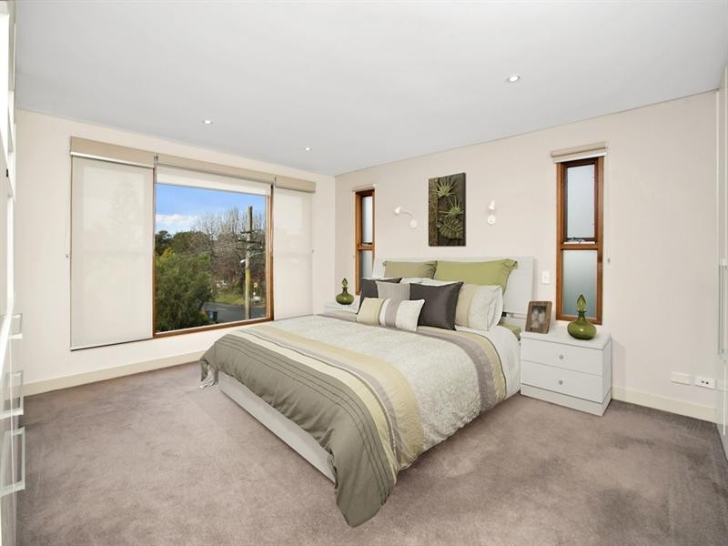 24 Iris Street, Frenchs Forest NSW 2086