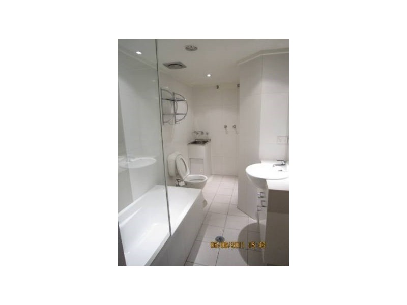 2/60-62 Old Pittwater Road, Brookvale NSW 2100