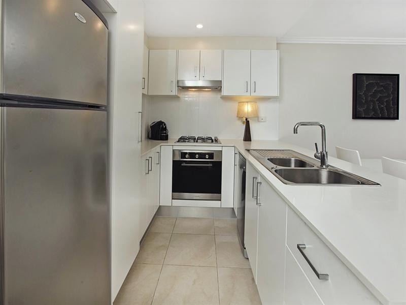 10/26-28 Shackel Avenue, Brookvale NSW 2100