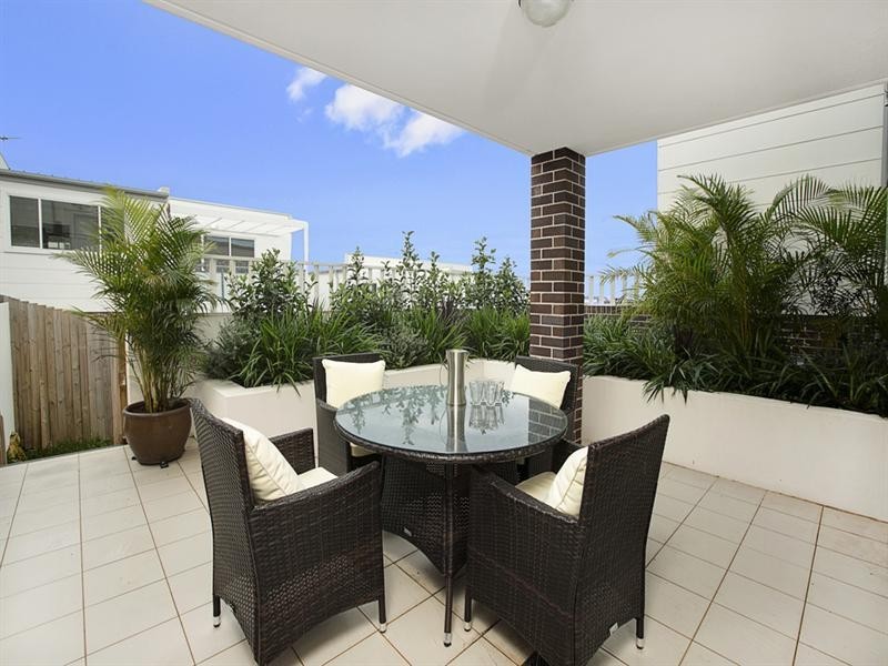 10/26-28 Shackel Avenue, Brookvale NSW 2100