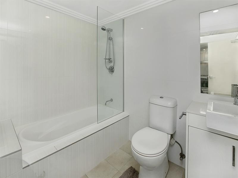 10/26-28 Shackel Avenue, Brookvale NSW 2100