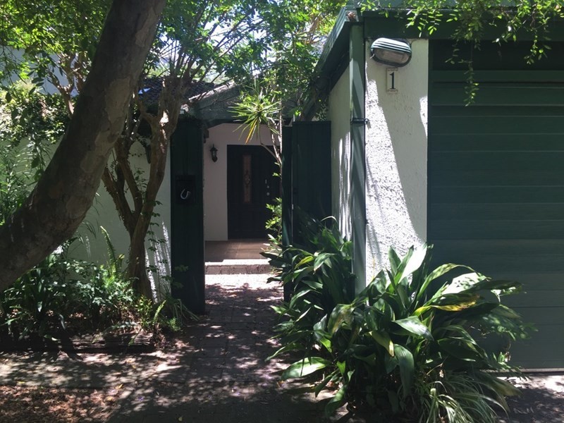 1 Holmes Avenue, Clontarf NSW 2093