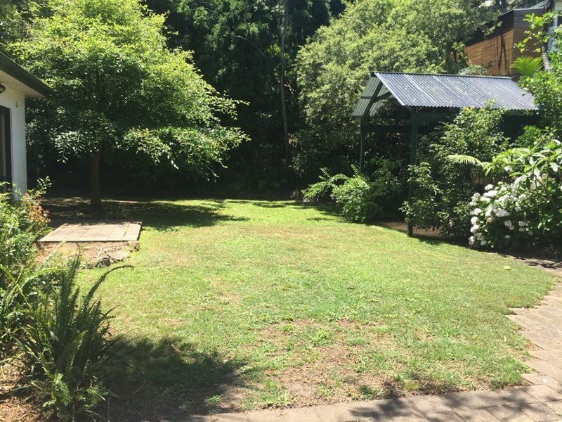 1 Holmes Avenue, Clontarf NSW 2093