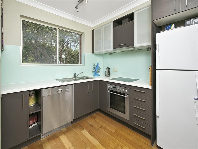 2/26 Pacific Parade, Dee Why NSW 2099
