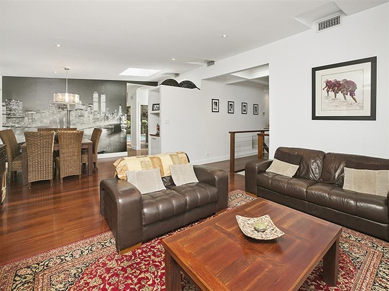 42 Owen Stanley Avenue, Allambie Heights NSW 2100