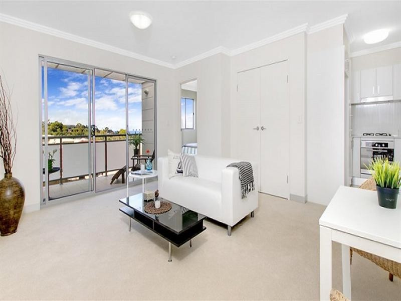 28/26-28 Shackel Avenue, Brookvale NSW 2100