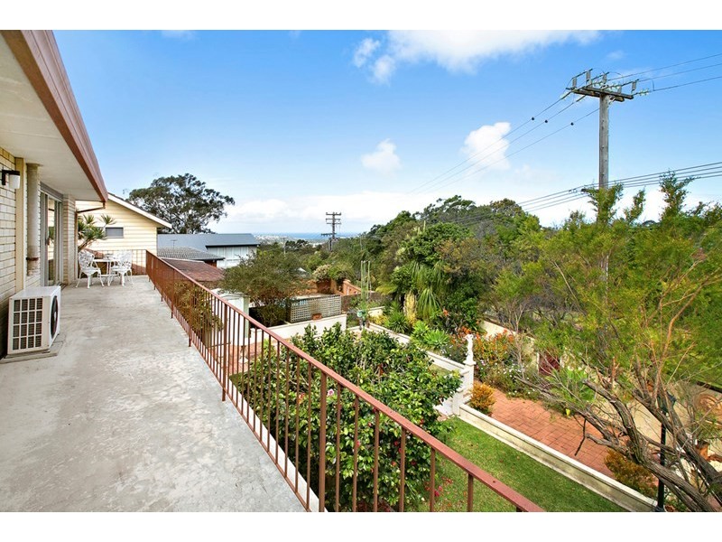 4 Arnhem Road, Allambie Heights NSW 2100