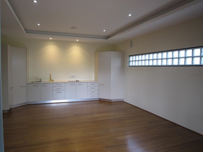 1a Sanananda Avenue, Allambie Heights NSW 2100