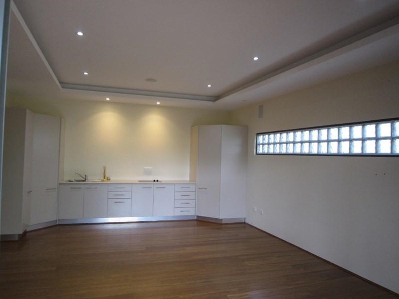 1a Sanananda Avenue, Allambie Heights NSW 2100