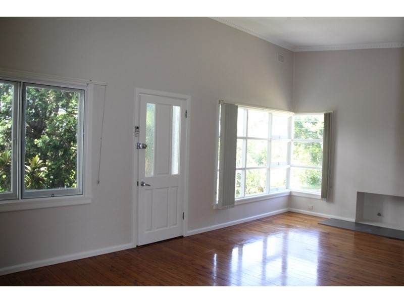 7 Inglebar Avenue, Allambie Heights NSW 2100