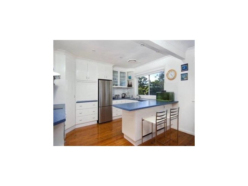 10 Tamworth Place, Allambie Heights NSW 2100