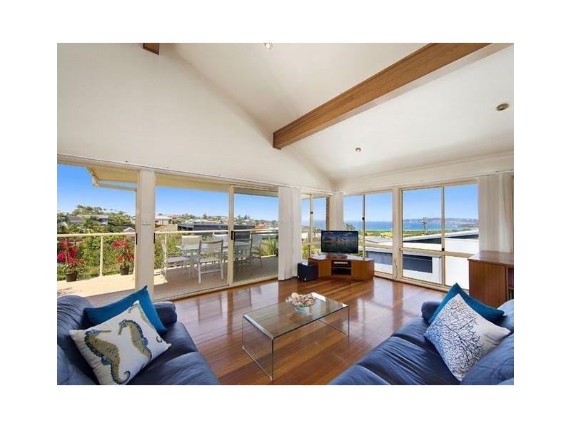 83 Cassia Street, Curl Curl NSW 2096