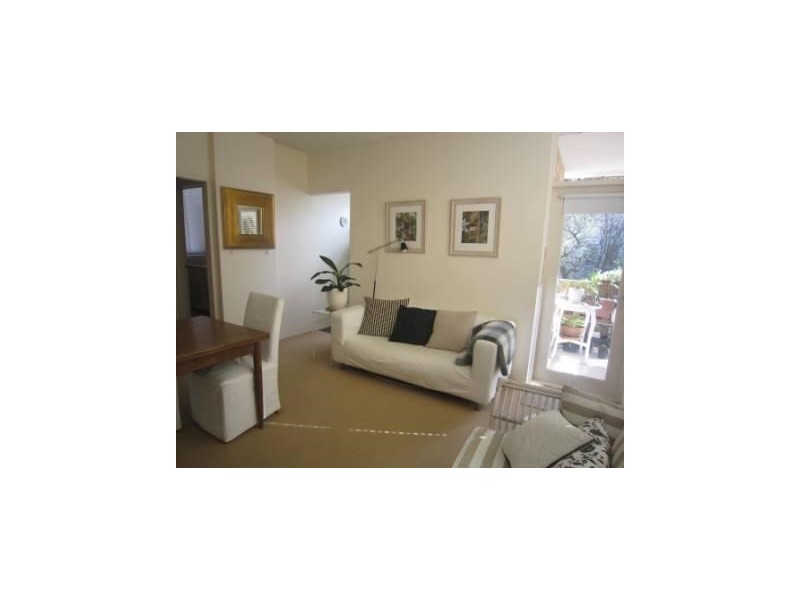 8/19 Wheeler Parade, Dee Why NSW 2099