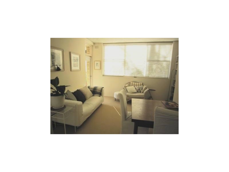 8/19 Wheeler Parade, Dee Why NSW 2099