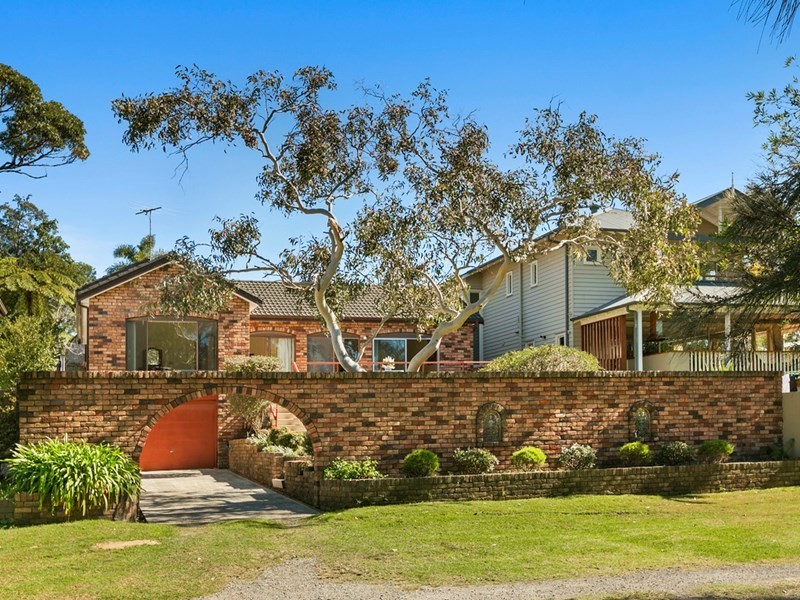 17 Moresby Place, Allambie Heights NSW 2100