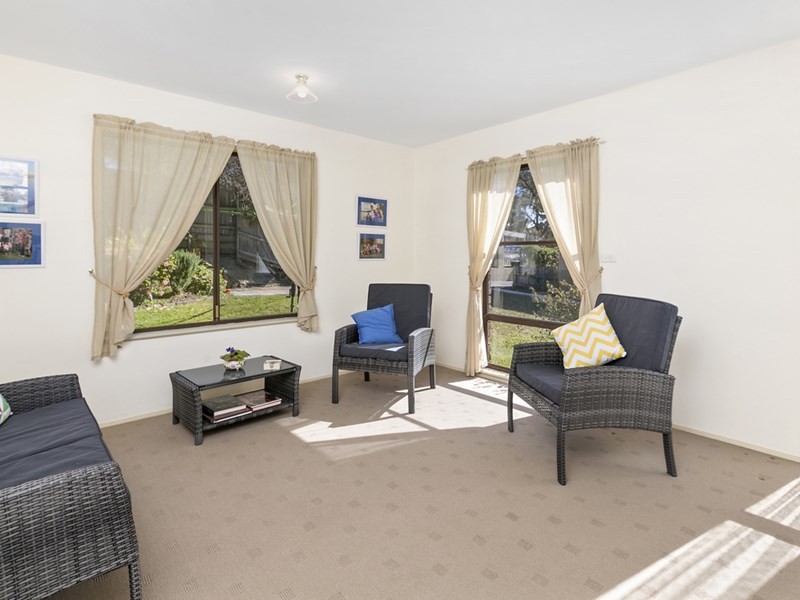 17 Moresby Place, Allambie Heights NSW 2100