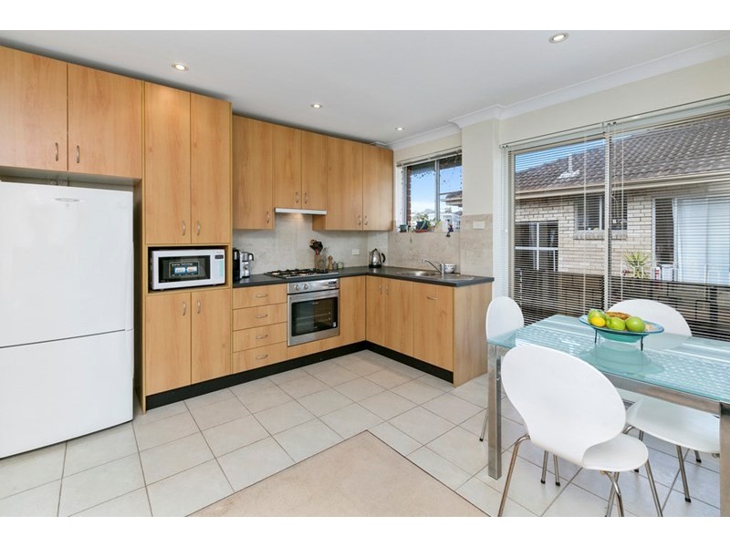 11/5 Francis Street, Dee Why NSW 2099