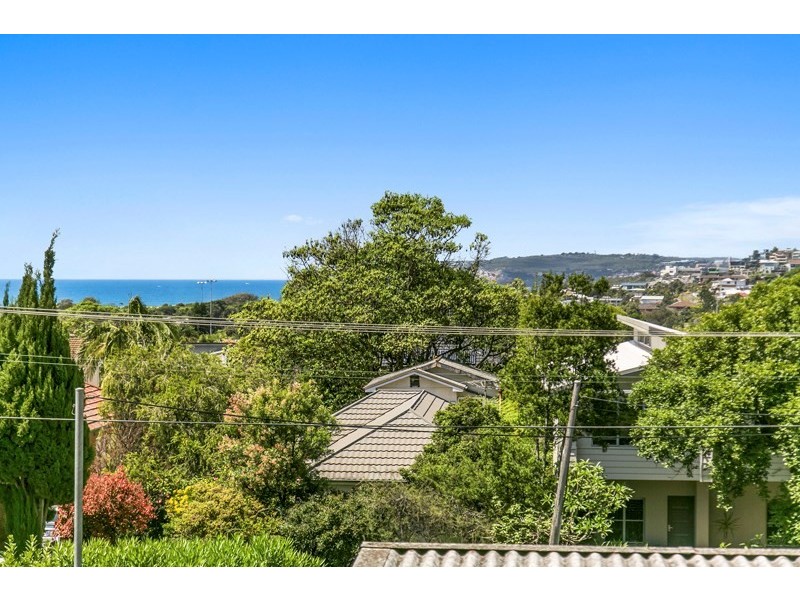 44 Bellevue Parade, North Curl Curl NSW 2099