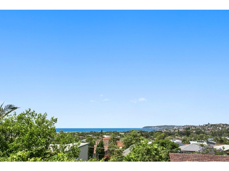 44 Bellevue Parade, North Curl Curl NSW 2099