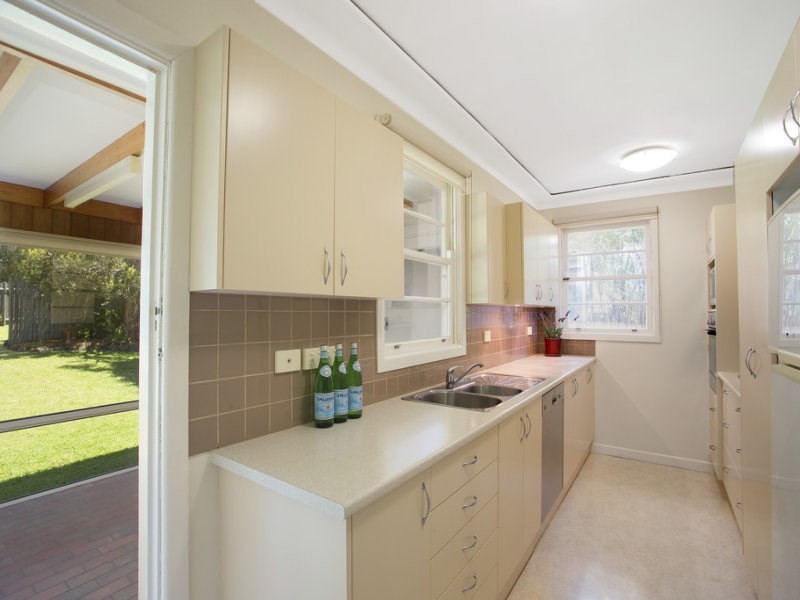 72 Churchill Crescent, Allambie Heights NSW 2100