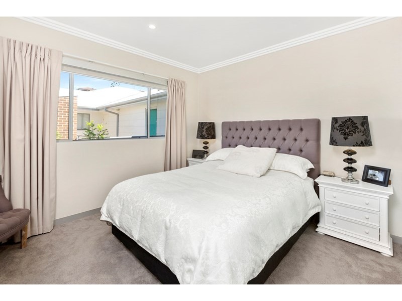 30/12 Shackel Avenue, Brookvale NSW 2100