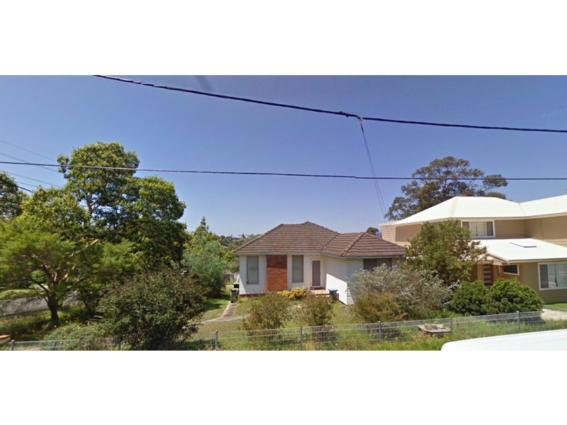 1 Maroa Crescent, Allambie Heights NSW 2100