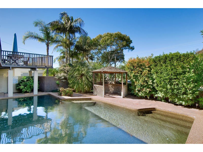 9 Arnhem Road, Allambie Heights NSW 2100