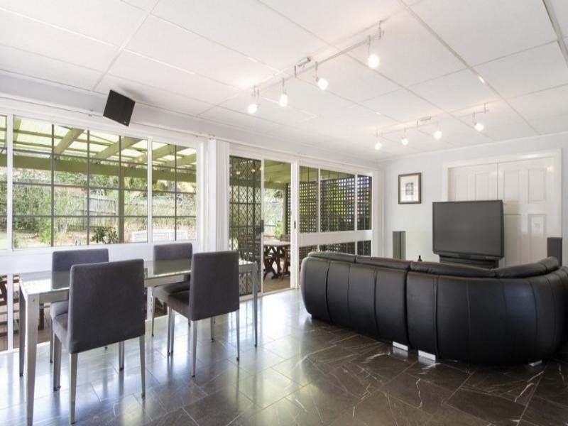 43 Quinlan Parade, Manly Vale NSW 2093