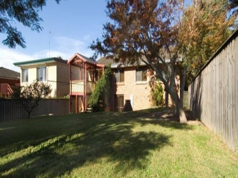 19 Sanananda Avenue, Allambie Heights NSW 2100