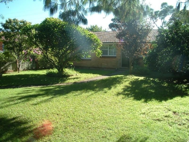 5 Romford Road, Frenchs Forest NSW 2086