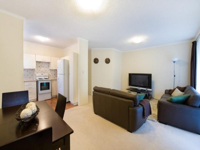 1/49-51 Campbell Parade, Manly Vale NSW 2093