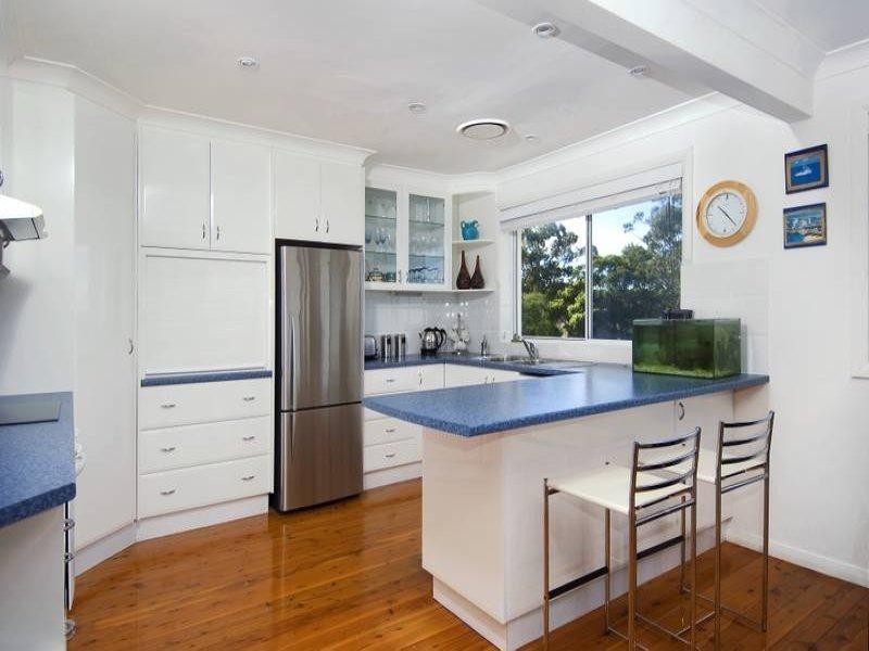 10 Tamworth Place, Allambie Heights NSW 2100