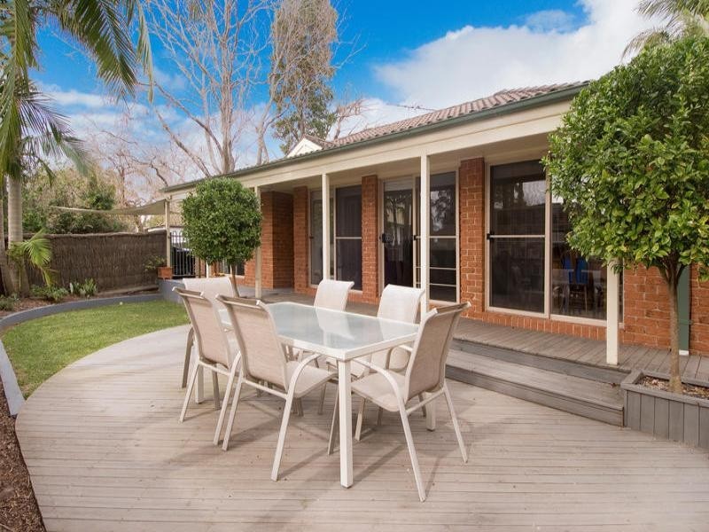 15a Inglebar Avenue, Allambie Heights NSW 2100