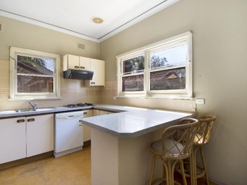 31 Inglebar Avenue, Allambie Heights NSW 2100