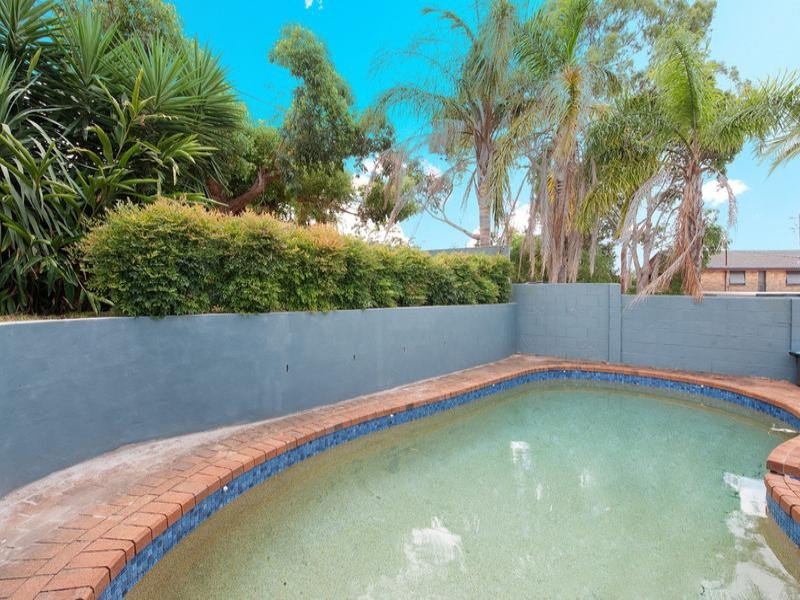 12 Arnhem Road, Allambie Heights NSW 2100