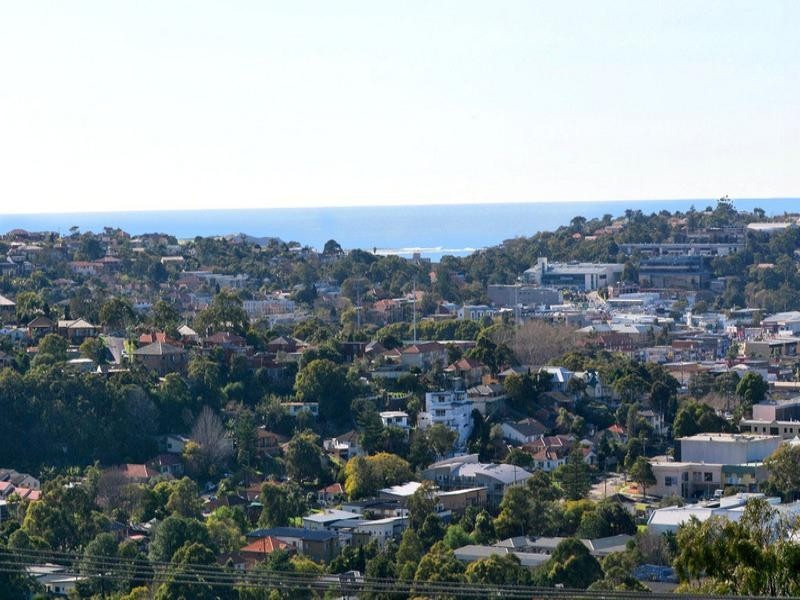 8 Libya Crescent, Allambie Heights NSW 2100