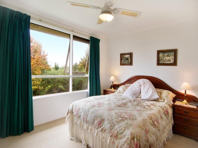 4 Lena Avenue, Allambie Heights NSW 2100