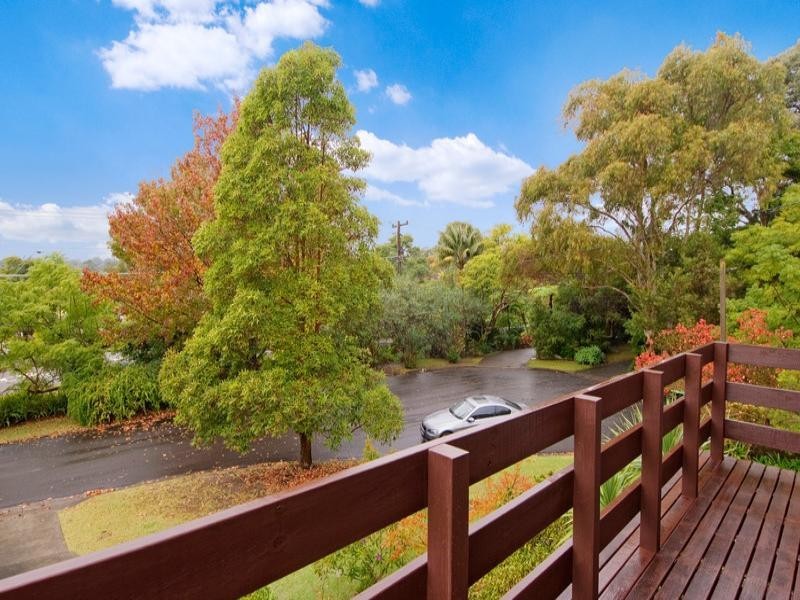 4 Lena Avenue, Allambie Heights NSW 2100