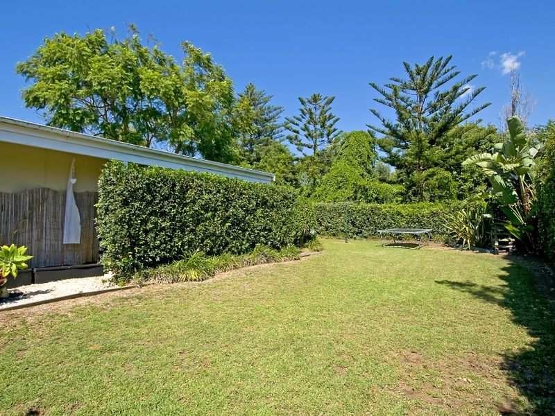 16 Malcolm Street, Narrabeen NSW 2101