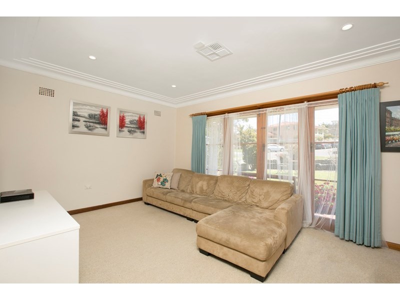 4 Yuruga Place, Allambie Heights NSW 2100