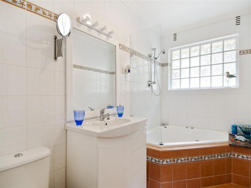 7 Derna Crescent, Allambie Heights NSW 2100