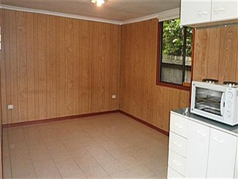 2/5 Maneroo Road, Allambie Heights NSW 2100