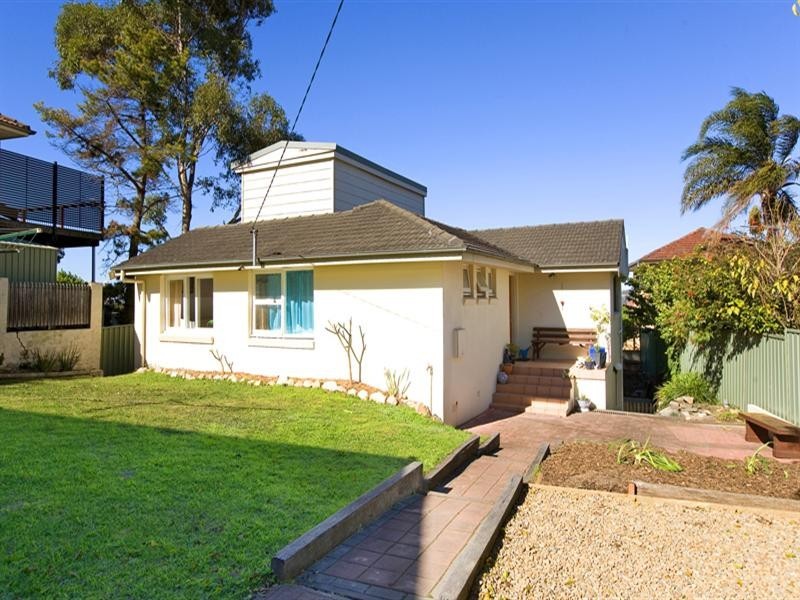 17 Alfred Road, Brookvale NSW 2100