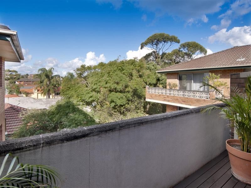 8/80 Wyadra Avenue, Freshwater NSW 2096