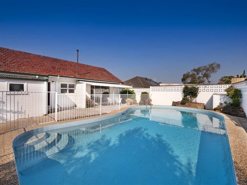 18 Monserra Road, Allambie Heights NSW 2100