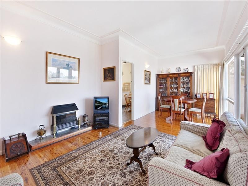 18 Monserra Road, Allambie Heights NSW 2100