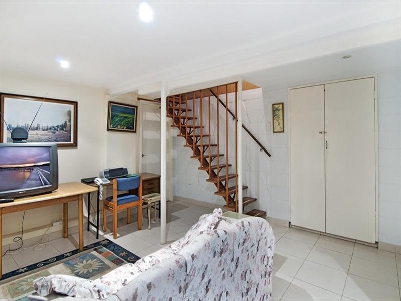 12 Allambie Road, Allambie Heights NSW 2100