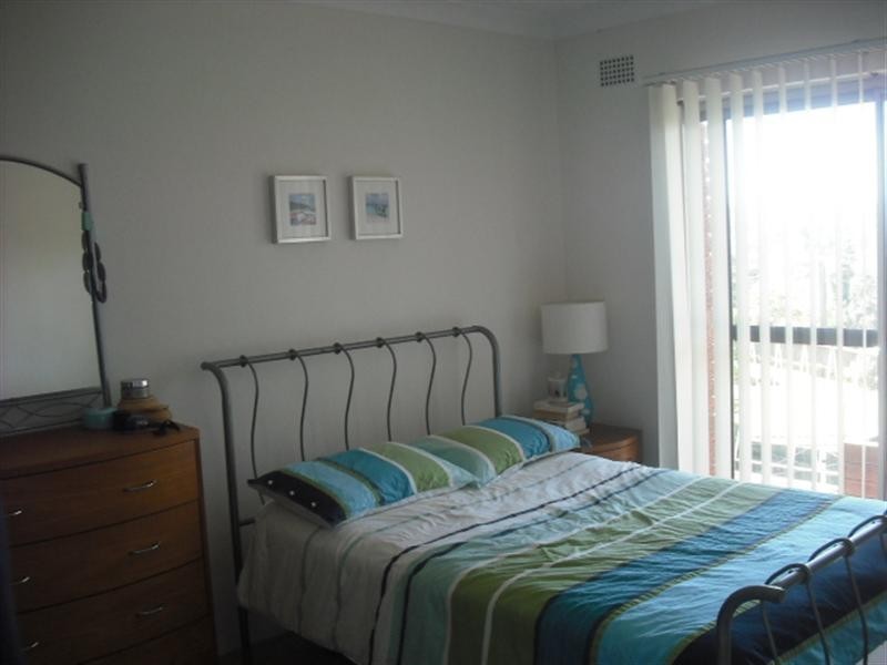 2/33a Dalley Street, Queenscliff NSW 2096