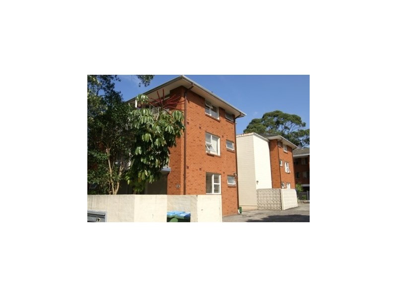 1a/3 Grafton Crescent, Dee Why NSW 2099