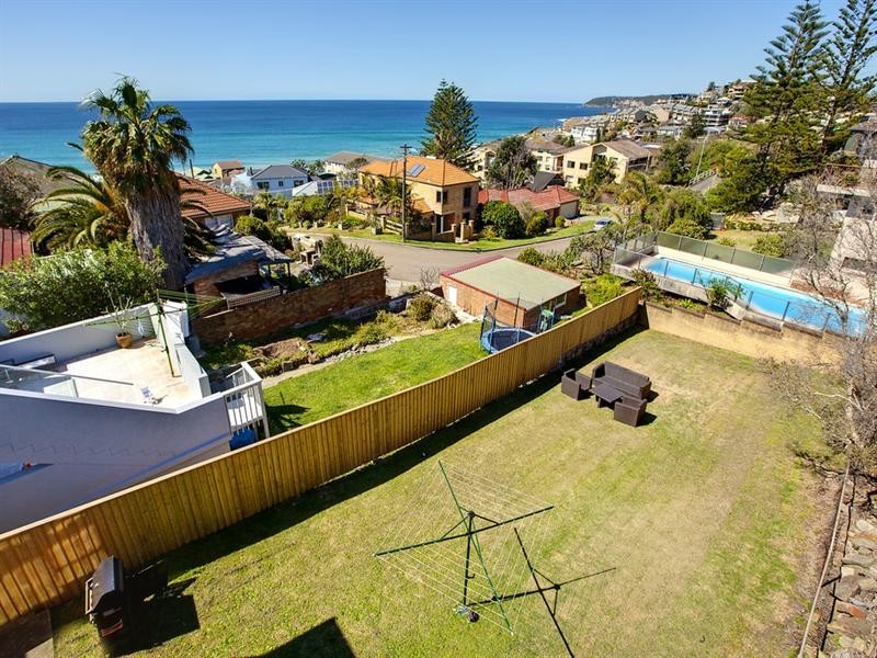 30a Gardere Avenue, Curl Curl NSW 2096